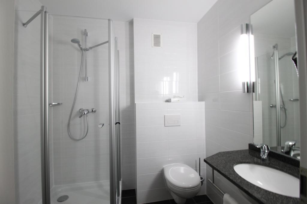 Hotel Garni Eden เมียร์สบวร์ก ห้อง รูปภาพ