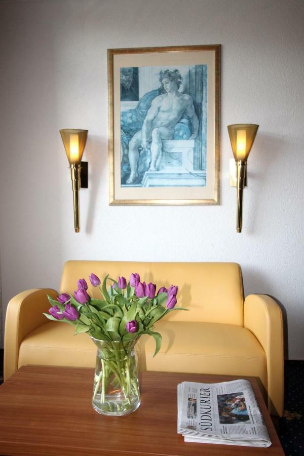 Hotel Garni Eden เมียร์สบวร์ก ภายนอก รูปภาพ