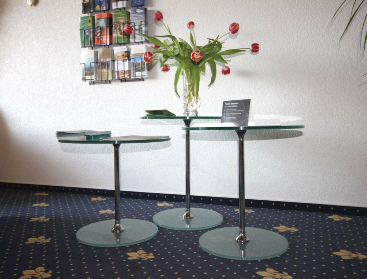 Hotel Garni Eden เมียร์สบวร์ก ภายนอก รูปภาพ